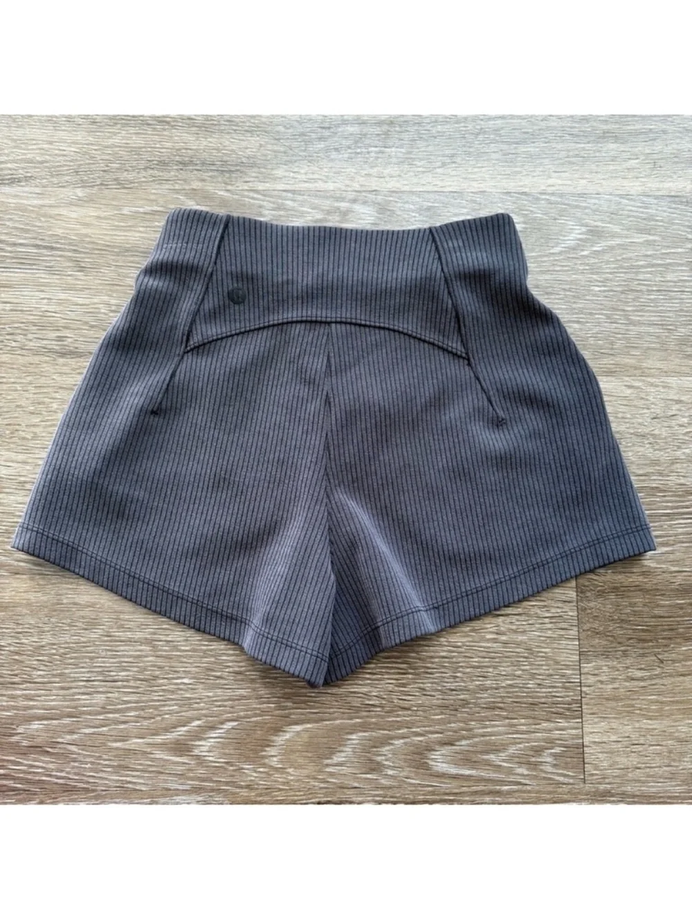 Lululemon Ribbed Softstreme High-Rise Short 2” Black